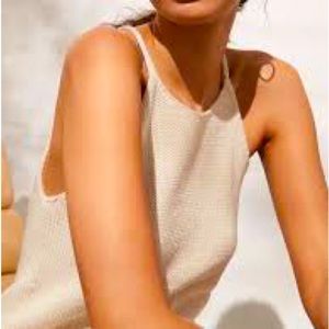 Banana Republic PETITE HALTER-NECK SWEATER TANK